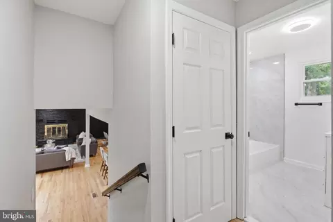 Entry Way - 896 Forest Ln, Hanover, MD 21076 photo 7 of 7