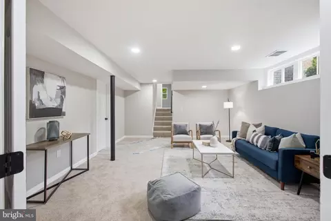 Living - 896 Forest Ln, Hanover, MD 21076 photo 2 of 2