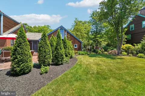 Exterior - 355 Broadview Ln, Annapolis, MD 21401 photo 7 of 17