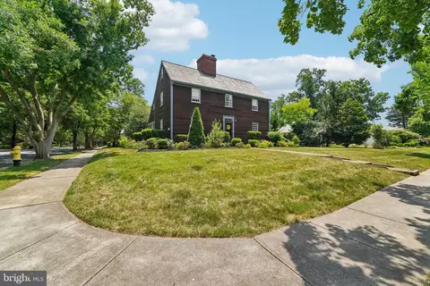 Exterior - 355 Broadview Ln, Annapolis, MD 21401 photo 14 of 17