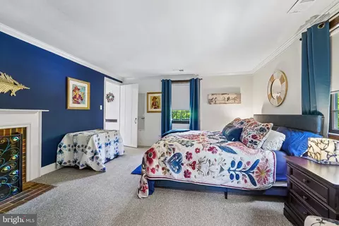 Bedroom - 355 Broadview Ln, Annapolis, MD 21401 photo 6 of 6