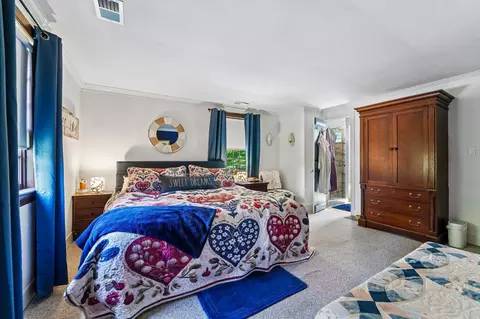 Bedroom - 355 Broadview Ln, Annapolis, MD 21401 photo 5 of 6