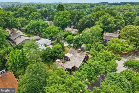 View/Area - 355 Broadview Ln, Annapolis, MD 21401 photo 1 of 5