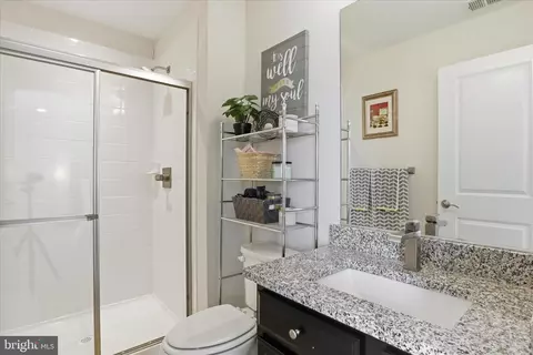 Bath - 2935 Middleham Ct, Hanover, MD 21076 photo 5 of 5