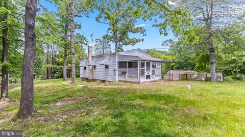 182 Waldo Rd, Pasadena, MD 21122 photo 4