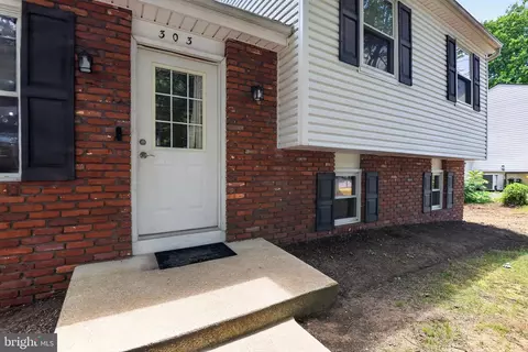 Exterior - 303 Ternwing Dr, Arnold, MD 21012 photo 2 of 10