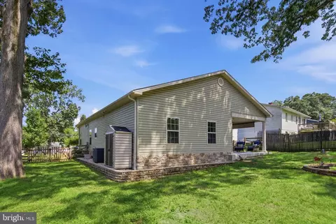 7714 Lee Dr, Pasadena, MD 21122 photo 33