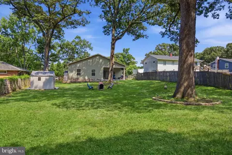 7714 Lee Dr, Pasadena, MD 21122 photo 30