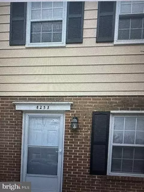8253 Parham Ct, Severn, MD 21144