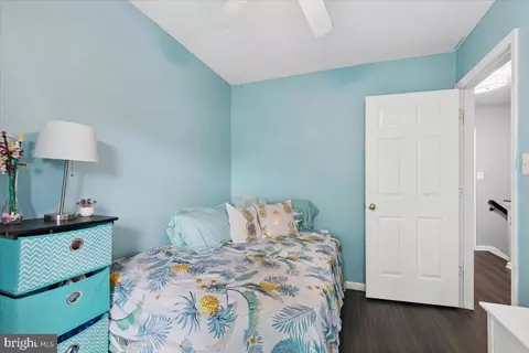Bedroom - 30 Millhaven Ct, Edgewater, MD 21037 photo 5 of 10