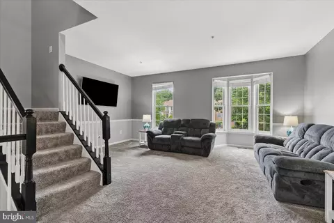 Living - 30 Millhaven Ct, Edgewater, MD 21037 photo 1 of 3
