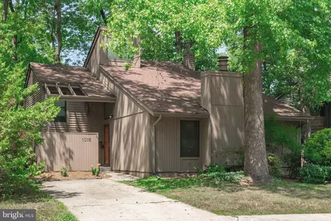 1016 Timber Creek Dr, Annapolis, MD 21403