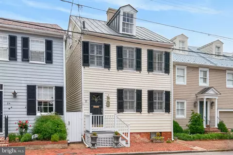 22 College Ave, Annapolis, MD 21401