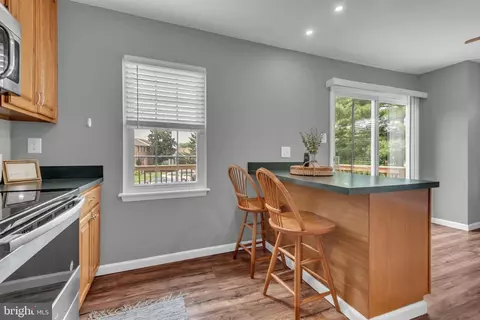 Kitchen - 8650 Head Harbour, Pasadena, MD 21122 photo 5 of 5