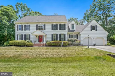 319 Carlyn Dr, Severna Park, MD 21146