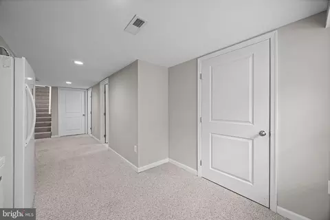 Entry Way - 108 Maple Dr, Annapolis, MD 21403 photo 5 of 5