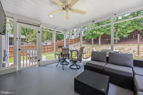 Exterior - 108 Maple Dr, Annapolis, MD 21403 photo 3 of 11