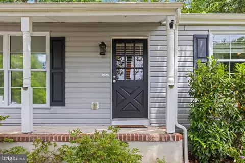 Exterior - 108 Maple Dr, Annapolis, MD 21403 photo 1 of 11