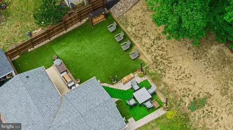 View/Area - 108 Maple Dr, Annapolis, MD 21403 photo 2 of 15