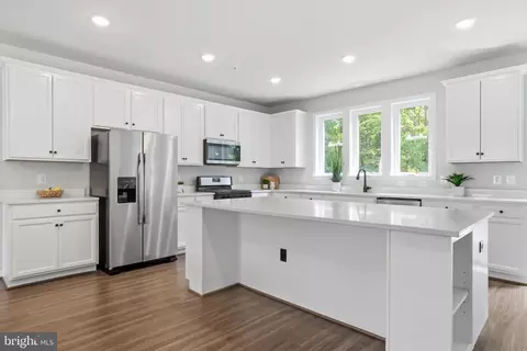 Entry Way - 3272 Watershed Blvd, Laurel, MD 20724 photo 1 of 11