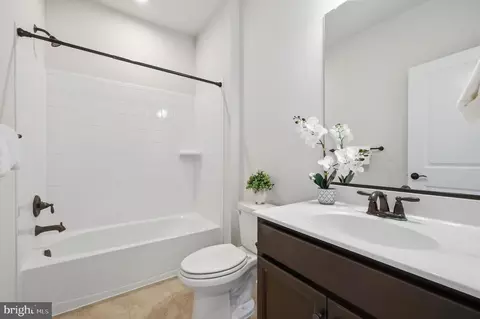 Entry Way - 3272 Watershed Blvd, Laurel, MD 20724 photo 7 of 11