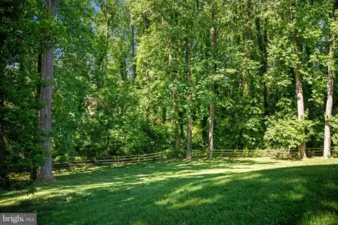 Exterior - 234 Meadowgate Dr, Annapolis, MD 21409 photo 7 of 8