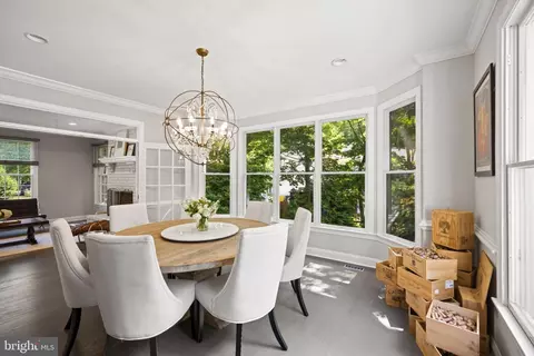 Dining - 234 Meadowgate Dr, Annapolis, MD 21409 photo 2 of 4