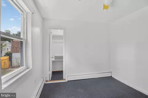 Bedroom - 303 Holly Rd, Edgewater, MD 21037 photo 2 of 3