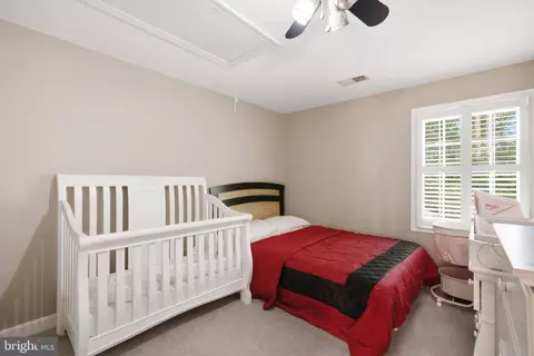 Bedroom - 2002 Gresham Ln, Davidsonville, MD 21035 photo 3 of 8