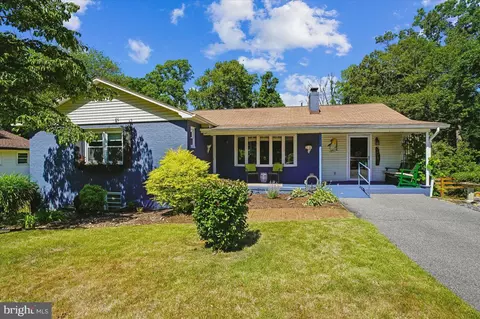 278 Hillsmere Dr, Annapolis, MD 21403