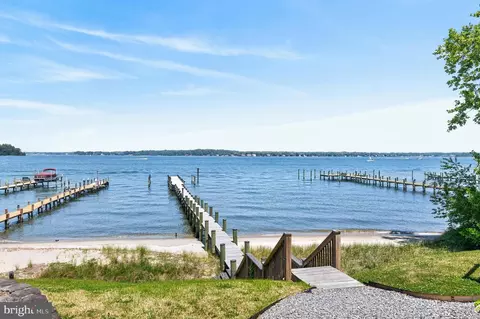 View/Area - 3650 Bay Dr, Edgewater, MD 21037 photo 4 of 6
