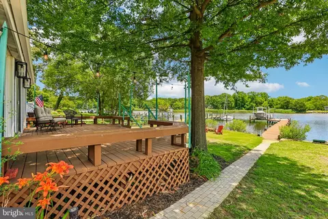 Exterior - 275 Gibson Rd, Pasadena, MD 21122 photo 1 of 25