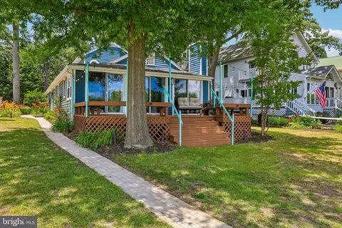 Exterior - 275 Gibson Rd, Pasadena, MD 21122 photo 7 of 25
