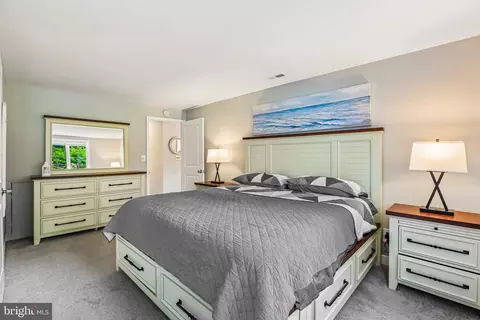 Bedroom - 275 Gibson Rd, Pasadena, MD 21122 photo 2 of 5