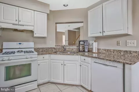 Kitchen - 648 Howards Loop #19, Annapolis, MD 21401 photo 2 of 4