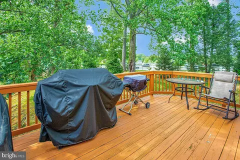 Exterior - 648 Howards Loop #19, Annapolis, MD 21401 photo 7 of 9