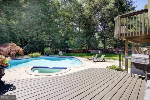 Exterior - 2190 Hallmark Ct, Gambrills, MD 21054 photo 3 of 13