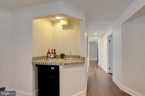 Entry Way - 2190 Hallmark Ct, Gambrills, MD 21054 photo 2 of 2
