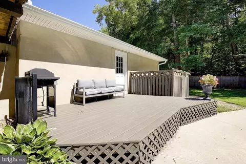 Exterior - 2190 Hallmark Ct, Gambrills, MD 21054 photo 12 of 13
