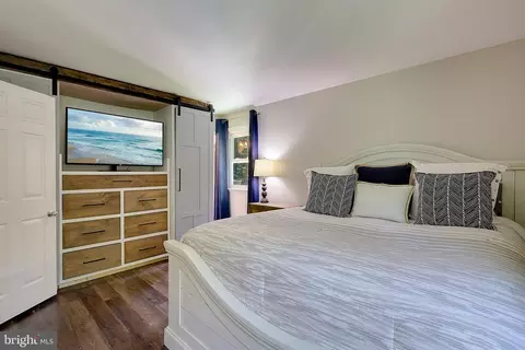 Bedroom - 2190 Hallmark Ct, Gambrills, MD 21054 photo 1 of 6