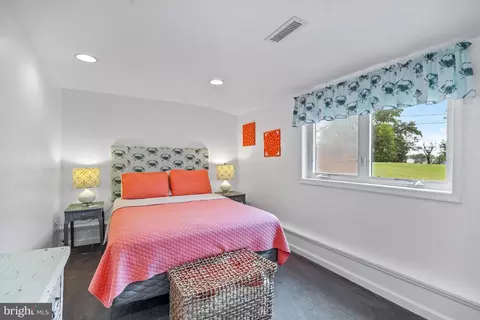 Bedroom - 1211 Dixona Dr, Edgewater, MD 21037 photo 3 of 3
