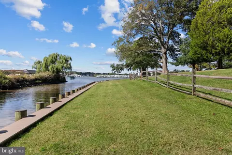Other - 1211 Dixona Dr, Edgewater, MD 21037 photo 2 of 9