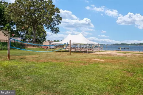 Exterior - 1134 Valley Dr, Pasadena, MD 21122 photo 9 of 12