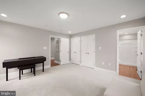 Bedroom - 5222 Spring Ave, Shady Side, MD 20764 photo 2 of 4