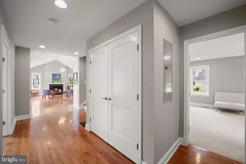 Entry Way - 5222 Spring Ave, Shady Side, MD 20764 photo 3 of 9