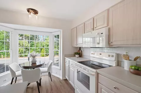 Kitchen - 1270 Caddie Dr, Arnold, MD 21012 photo 3 of 3