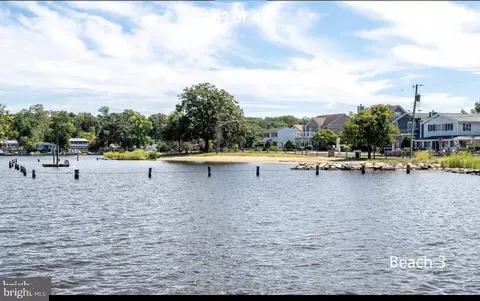 View/Area - 117 Oakwood Rd, Edgewater, MD 21037 photo 1 of 5
