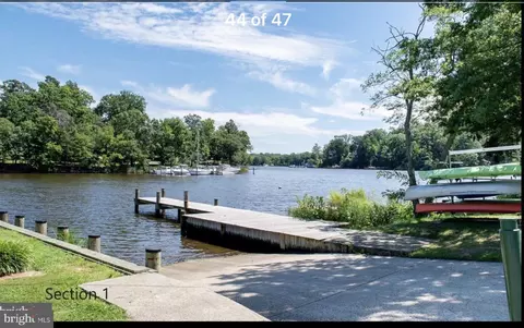 View/Area - 117 Oakwood Rd, Edgewater, MD 21037 photo 3 of 5