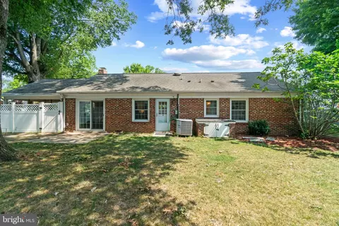 Exterior - 117 Oakwood Rd, Edgewater, MD 21037 photo 12 of 15