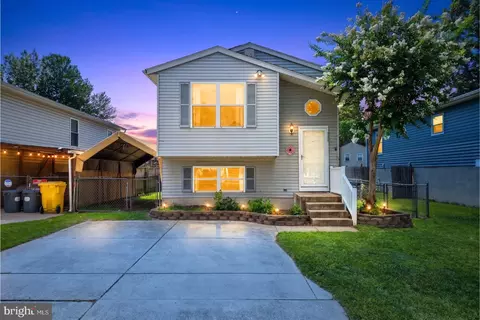560 Elizabeth Ln, Glen Burnie, MD 21061